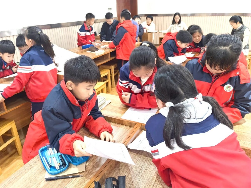 工作简报︱德州跃华学校2025-2026学年第一学期第13周